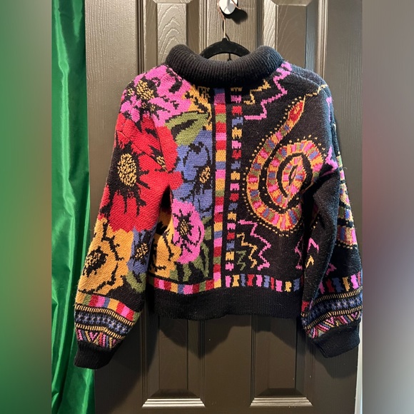 FARM Rio Multicolor Patterned Sweater - Picture 3 of 3